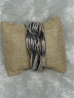 Rare Vintage Silpada B0640 .925 Sterling Silver "21 Bangle Salute" Bracelet